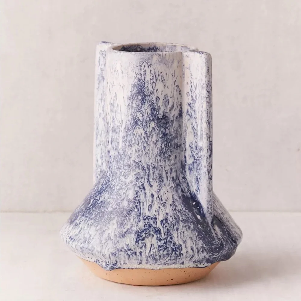 Urban Outfitters Carina Marble Winged Modern Vase Blue White